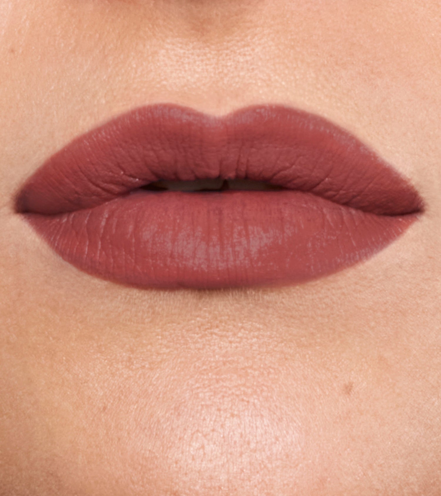 Velvet Love Matte Hyaluronic Long-Lasting Lipstick (Selin) Main Image featured