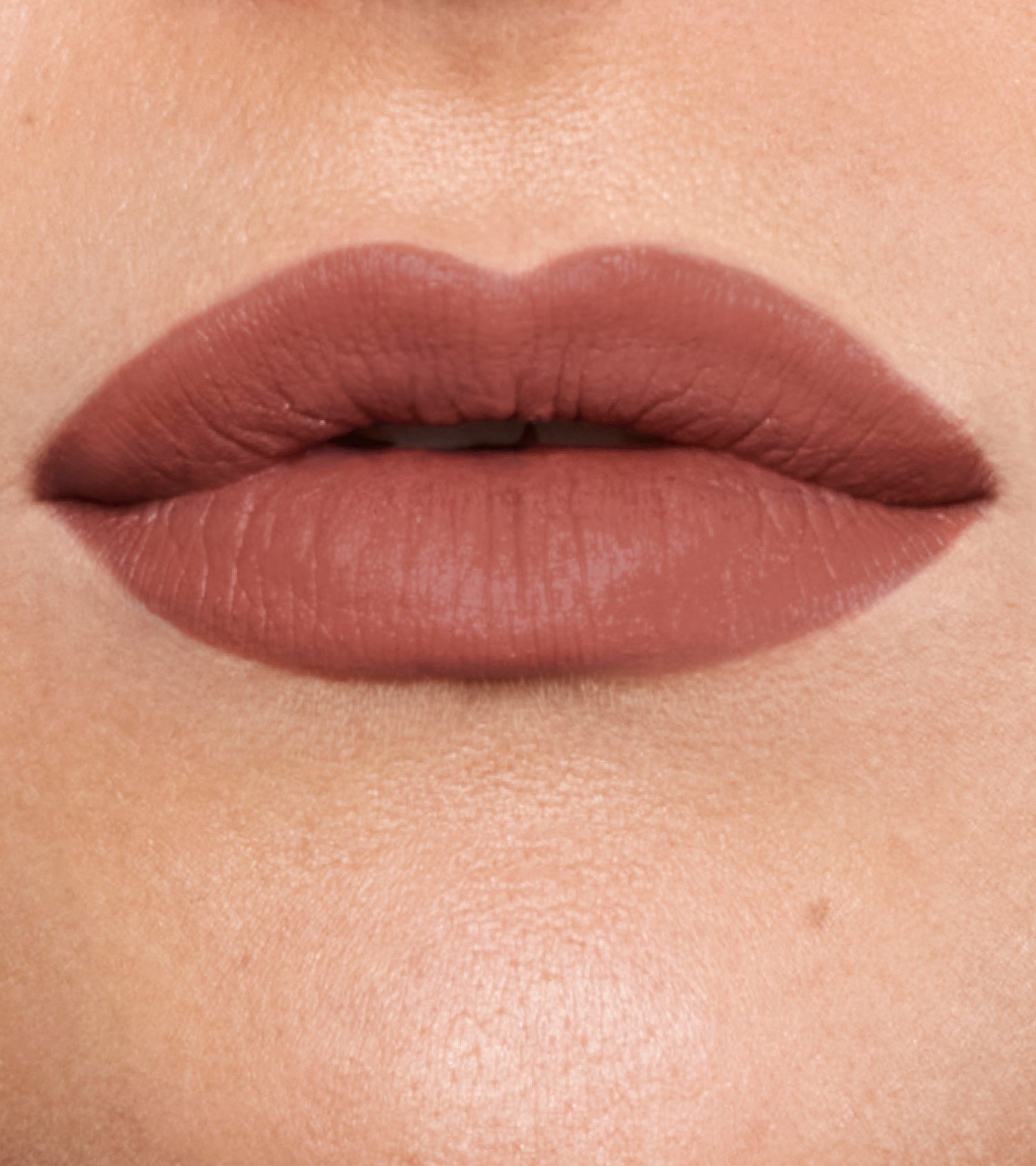 Velvet Love Matte Hyaluronic Long-Lasting Lipstick (Zoe) Main Image featured