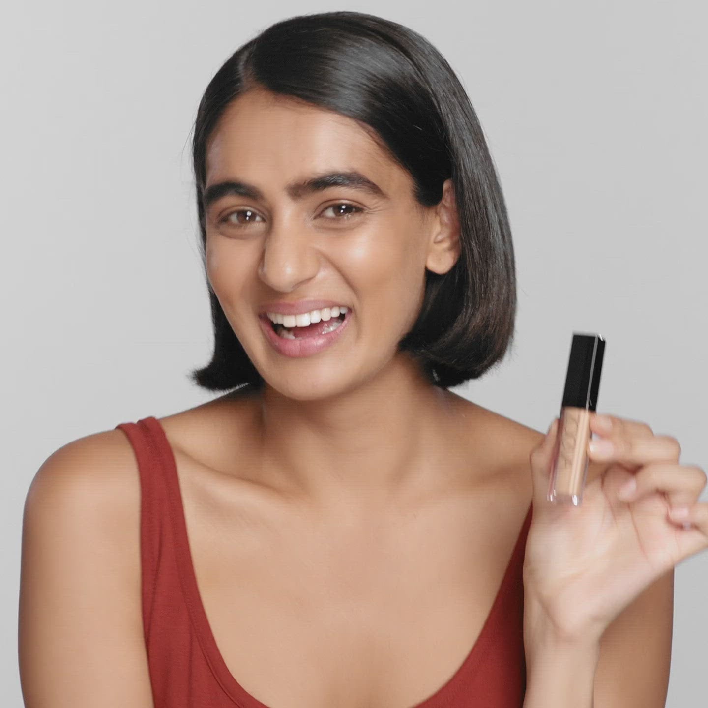 Authentik Skin Perfector Concealer (210 Pure) Main Image featured